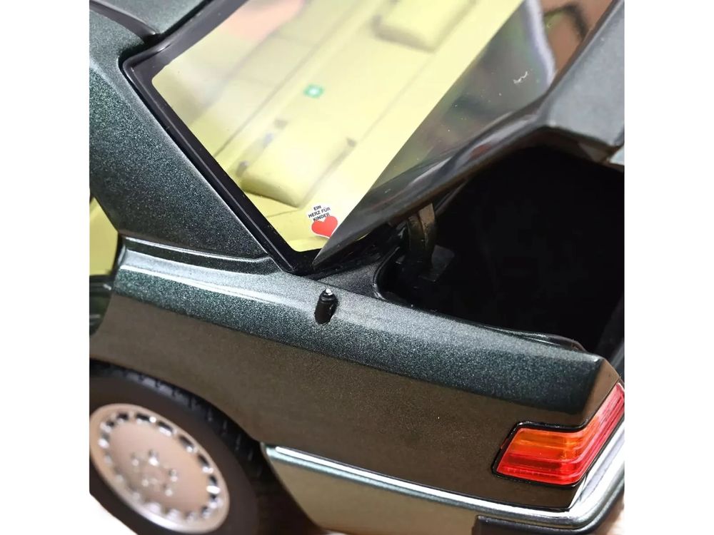 1990 Mercedes-Benz 230 E Night Green Metallic with Green Interior 1/18 Diecast Model Car by Norev view 5