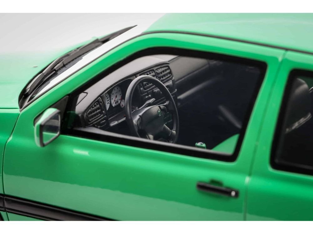 1995 Volkswagen Golf III GTI Salsa Green 1/18 Model Car by Otto Mobile view 2