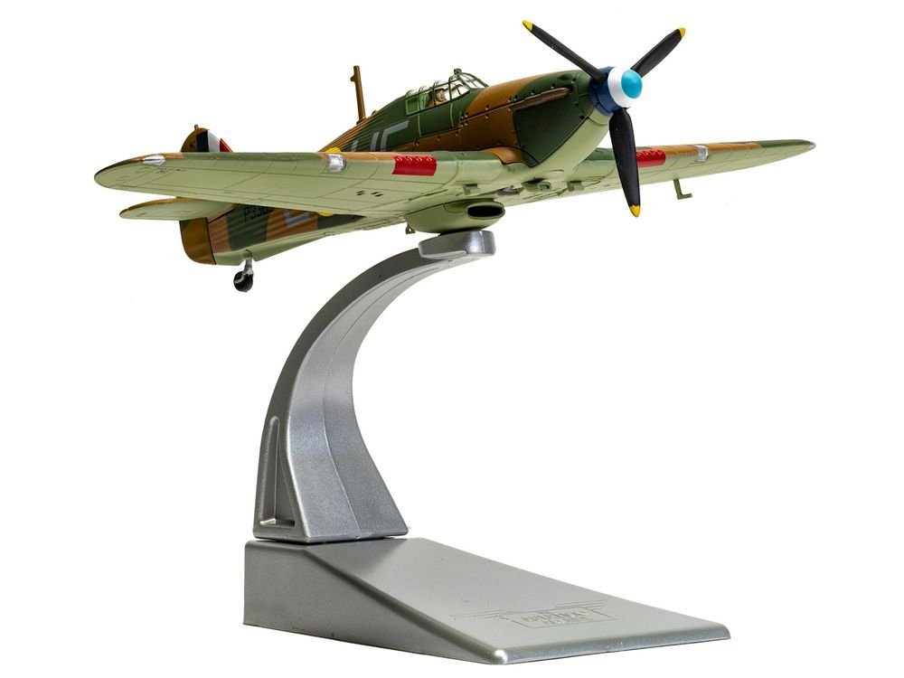 Hawker Hurricane Mk.I Fighter Aircraft "Pilot Officer William 'Billy' Fiske No. 601 Squadron Battle of Britain" (1940) British Royal Air Force "The Aviation Archive" Series 1/72 Diecast Model by Corgi view 3