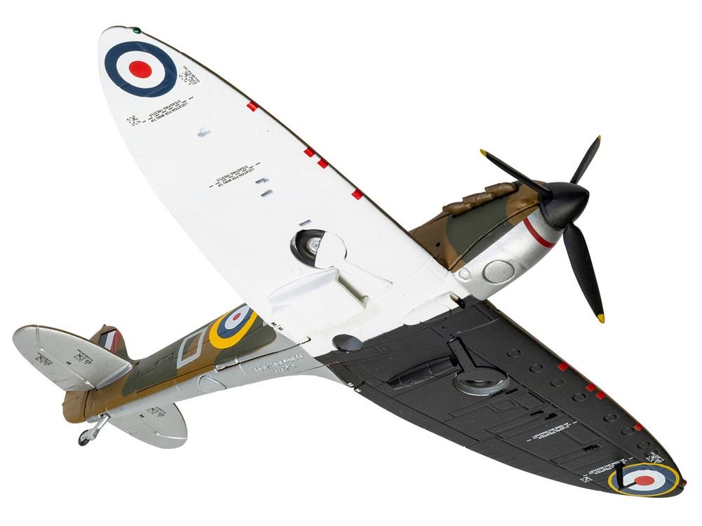 Supermarine Spitfire MkI Fighter Aircraft "P9443 ZD-D Flight Lieutenant Douglas Bader No. 222 Squadron Battle of Britain" (1940) Royal Air Force "The Aviation Archive" Series 1/72 Diecast Model by Corgi view 3