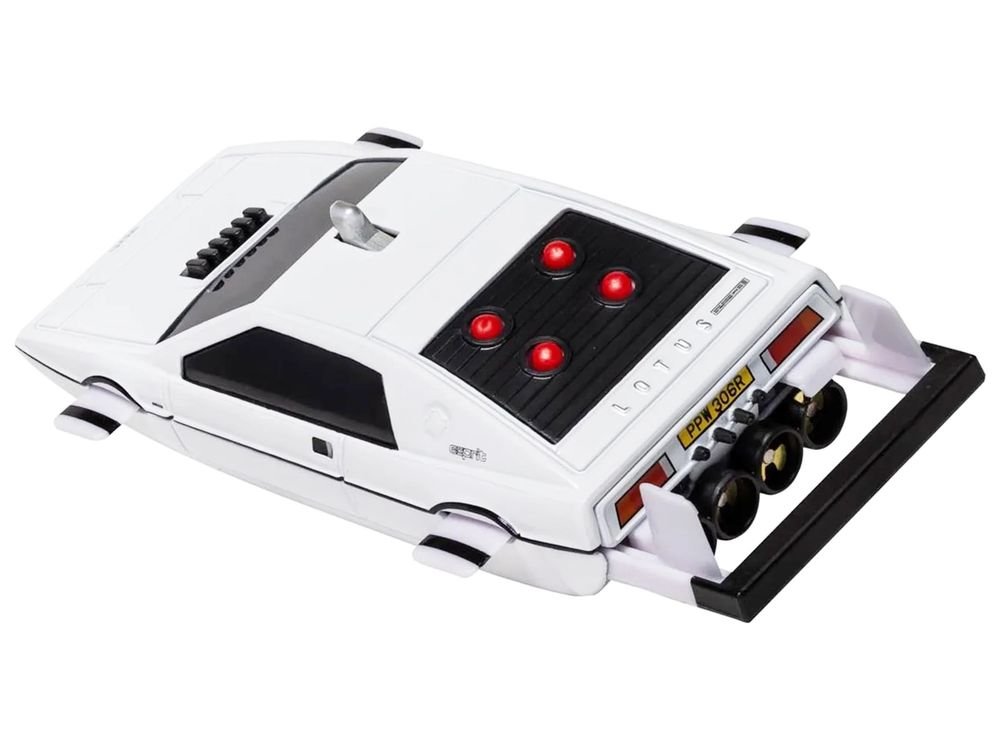 Lotus Esprit S1 Submarine White James Bond 007 "The Spy Who Loved Me" (1977) Movie Diecast Model Car by Corgi view 2