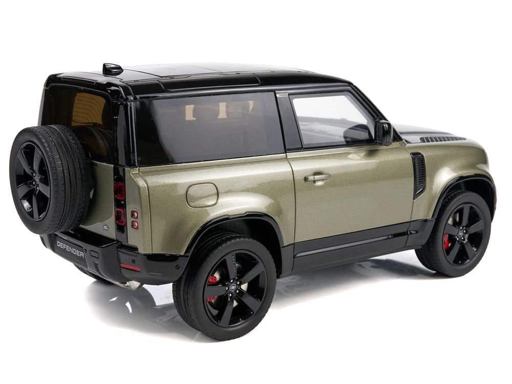 2021 Land Rover Defender 90 P400 X-Dynamic HSE Pangea Green Metallic 1/18 Model Car by GT Spirit view 4