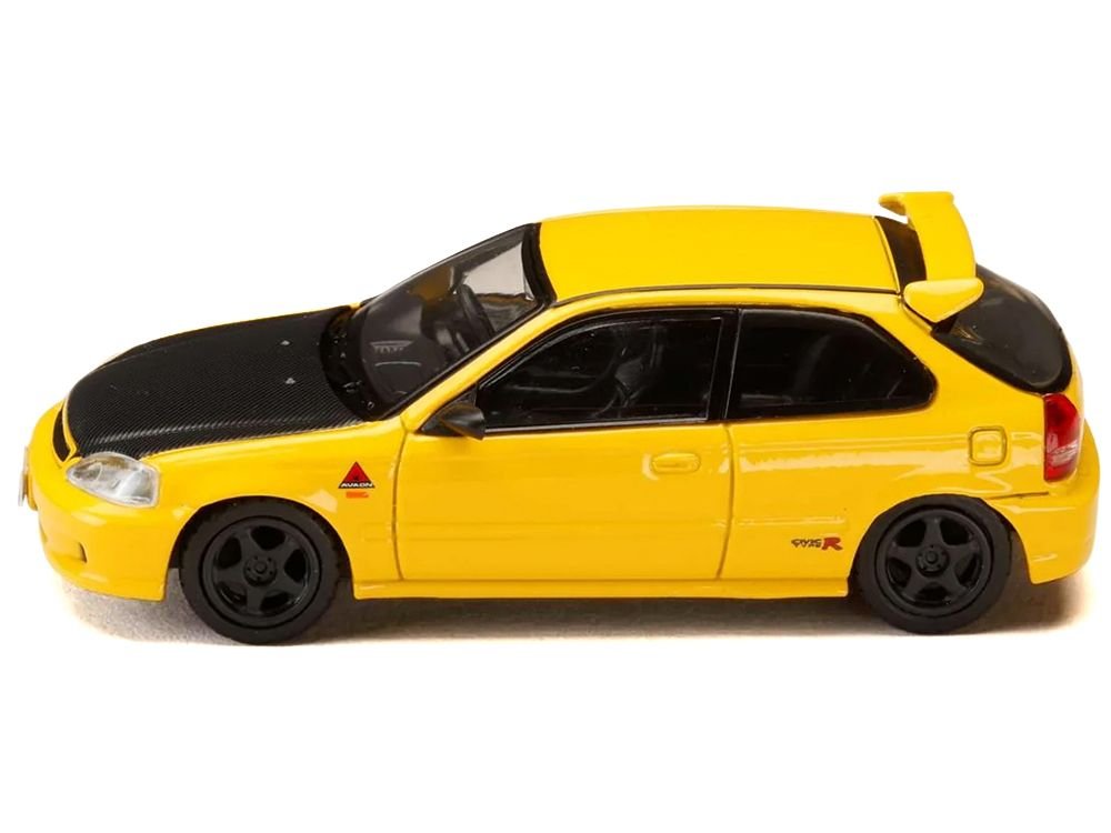 Honda Civic (EK9) RHD (Right Hand Drive) Yellow with Carbon Hood "Initial D" (1995-2013) Manga "Diorama Set Series" 1/64 Diecast Model car by Hobby Japan view 2