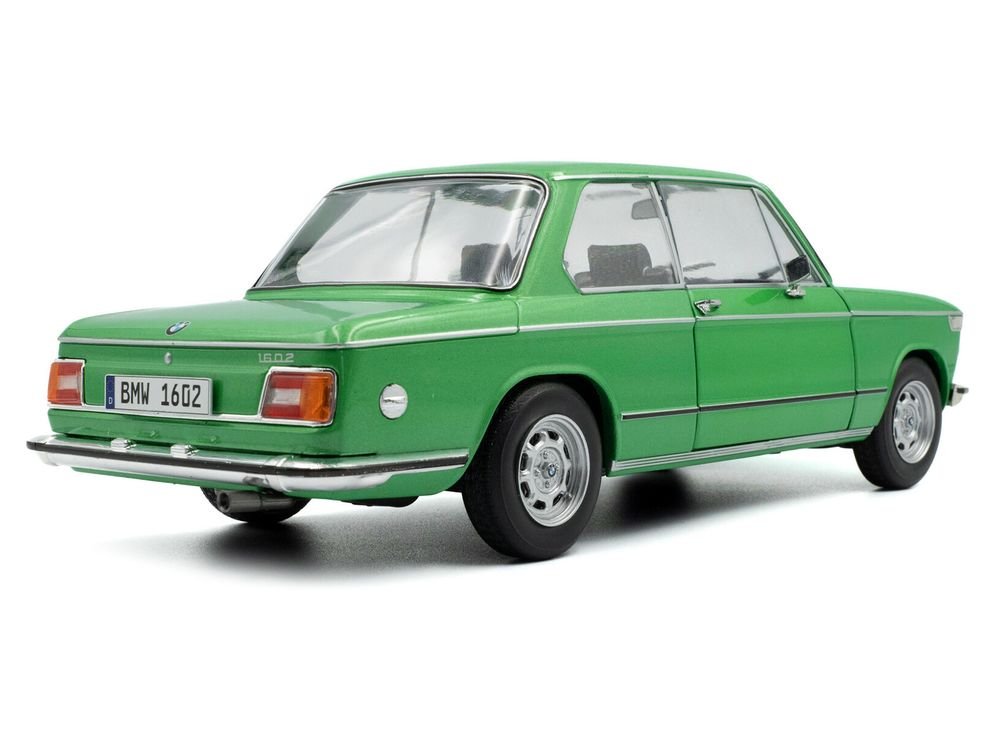 1971 BMW 1602 Taiga Green Metallic 1/18 Diecast Model Car by Solido view 4