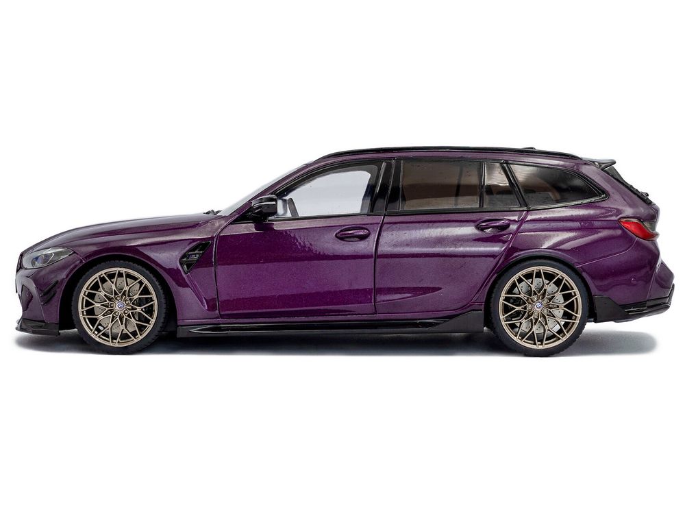 2024 BMW M3 Competition M xDrive Touring Twilight Purple Pearl Metallic with Black Top 1/18 Diecast Model Car by Solido view 3