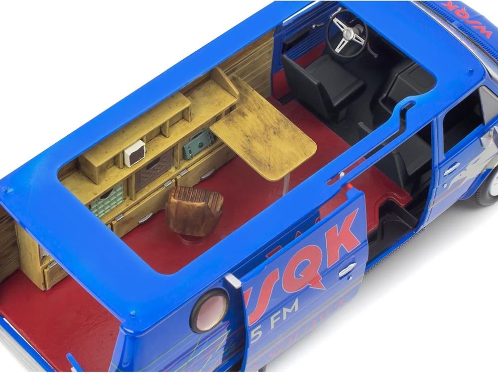 Level 3 Model Kit 1977 GMC "WSQK Squawk" Van "Stranger Things" (2016-2025) TV Series 1/25 Scale Model by Revell view 5