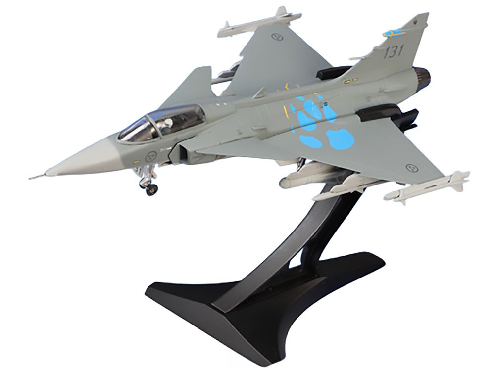 Saab JAS 39A Gripen Fighter Aircraft "131 F 7 Wing Cat’s Paw Livery Satenas Air Base" (2006) Swedish Air Force 1/72 Diecast Model Airplane by Aviation 72 view 4