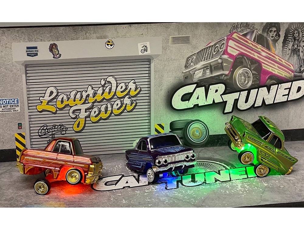 "Lowriders Show Glow" Series 2 Set of 8 Pieces Diecast Model Cars by CarTuned view 4
