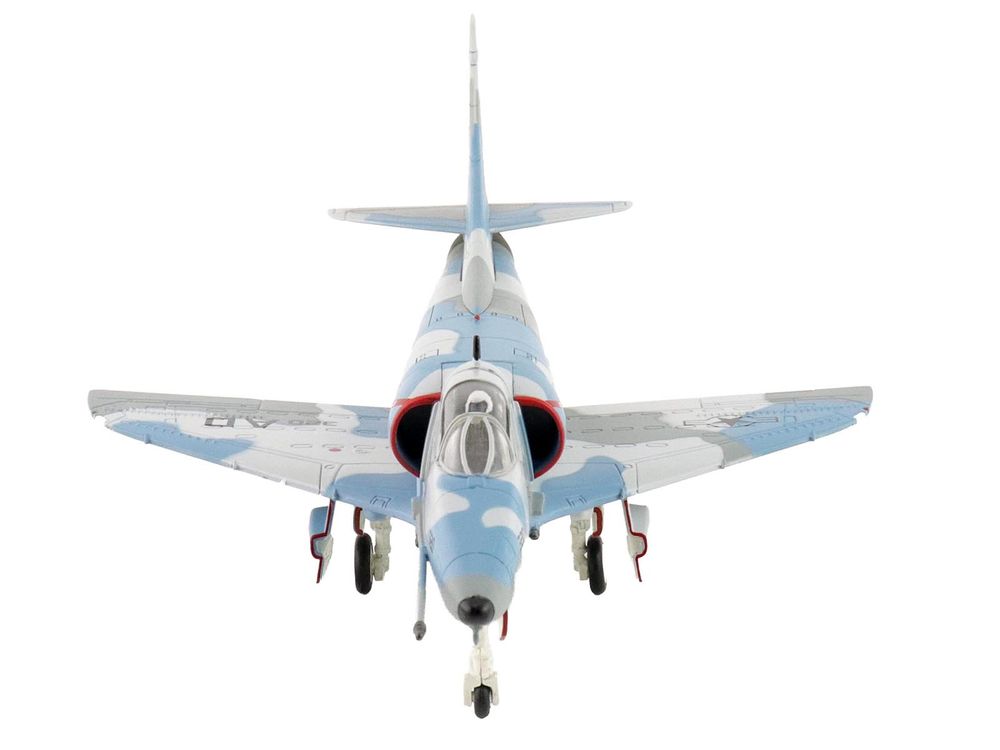 Douglas A-4E Skyhawk Aircraft "151118 Aggressor Scheme VA-43" (1975) United States Navy "Air Power Series" 1/72 Diecast Model by Hobby Master view 3