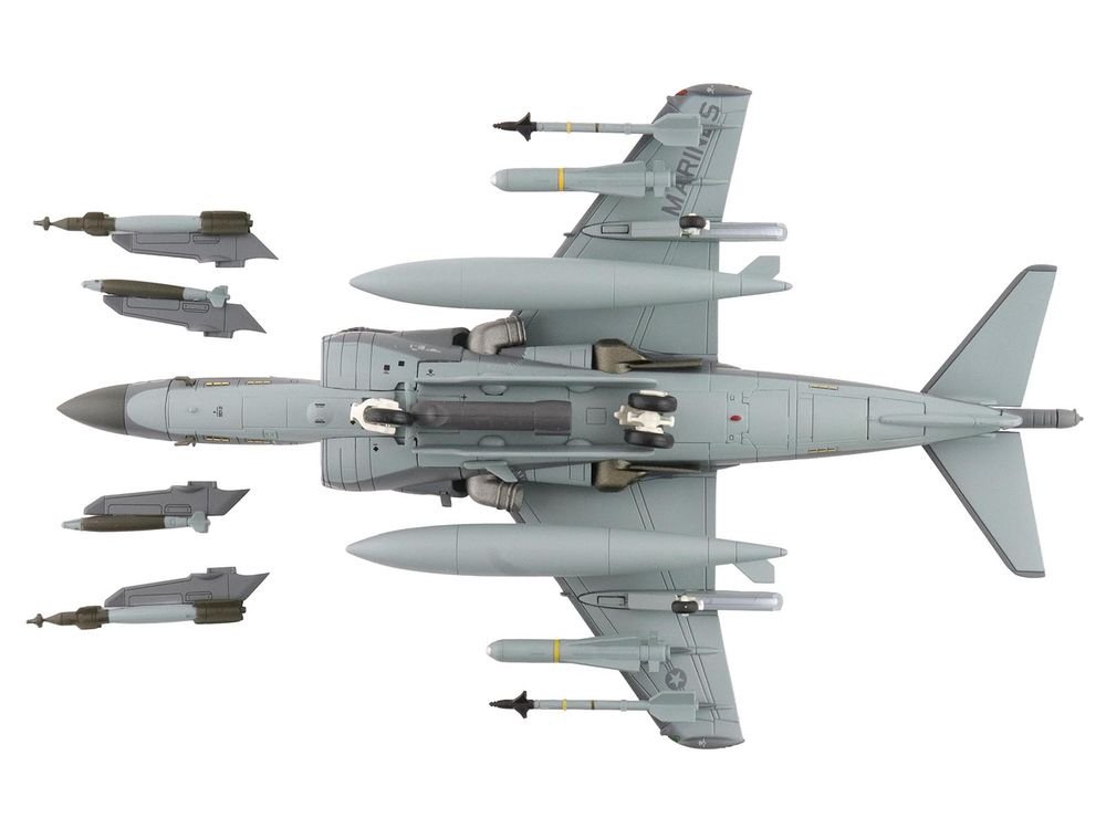 McDonnell Douglas AV-8B Plus Harrier II Aircraft "165357 VMA-231 Ace of Spades Operation Inherent Resolve USCENTCOM" (2017) United States Marine Corps "Air Power Series" 1/72 Diecast Model by Hobby Master view 5