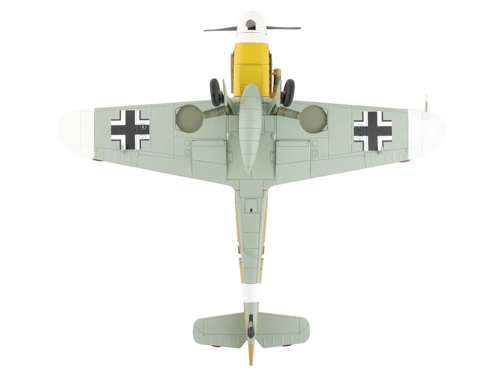 Messerschmitt Bf 109F-4 Fighter Aircraft "Marseille Yellow 14 3./JG27 Egypt" (1942) German Luftwaffe "Air Power Series" 1/48 Diecast Model by Hobby Master view 5