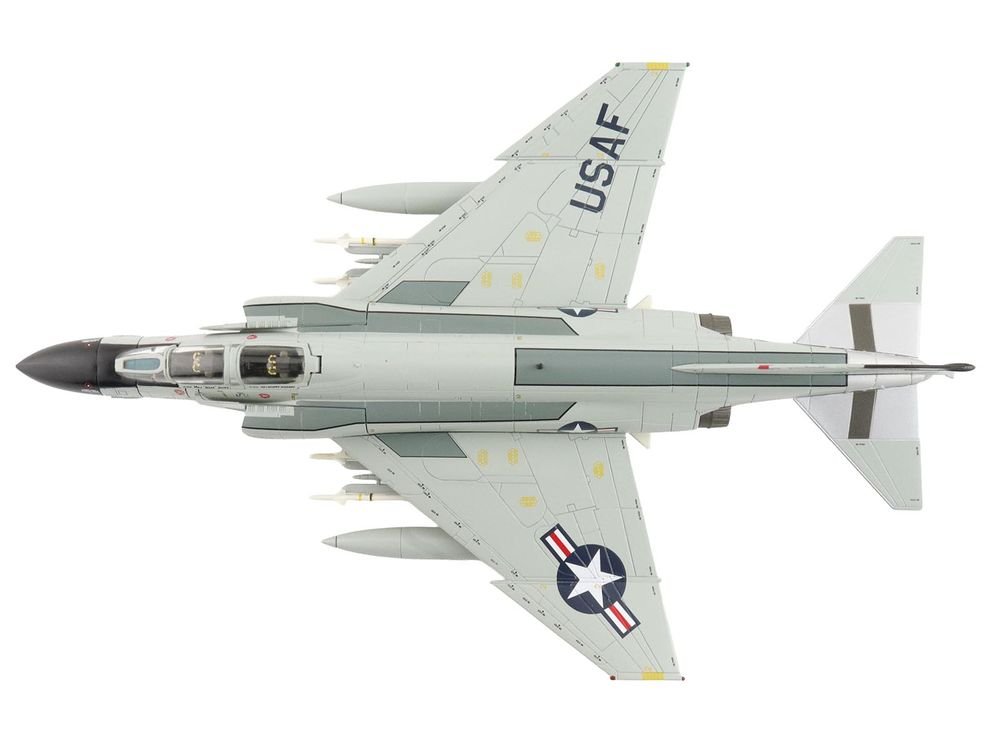 McDonnell Douglas F-4C Phantom II Fighter-Bomber Aircraft "40838 114th Tactical Fighter Training Squadron Oregon Air National Guard" (1980) United States Air Force "Air Power Series" 1/72 Diecast Model by Hobby Master view 4