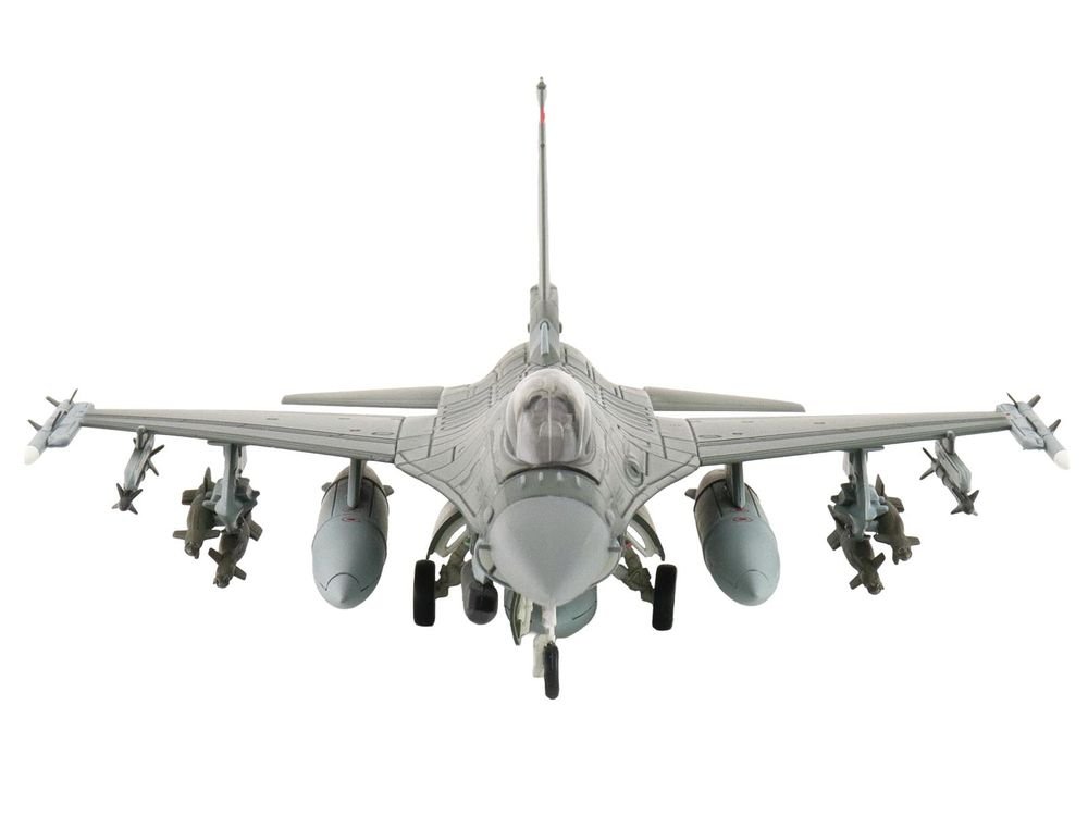 Lockheed F-16C Fighting Falcon Fighter Aircraft "88-0545 138th Fighter Wing Oklahoma Air National Guard" (2024) United States Air Force "Air Power Series" 1/72 Diecast Model by Hobby Master view 3