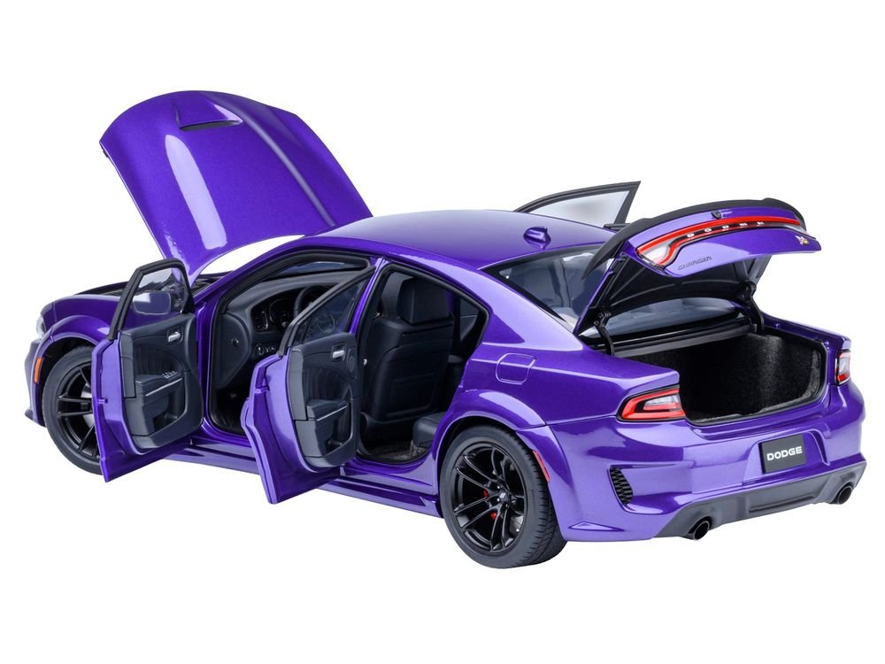 Dodge Charger Scat Pack Widebody Plum Crazy Purple Metallic 1/18 Model Car by Autoart view 2