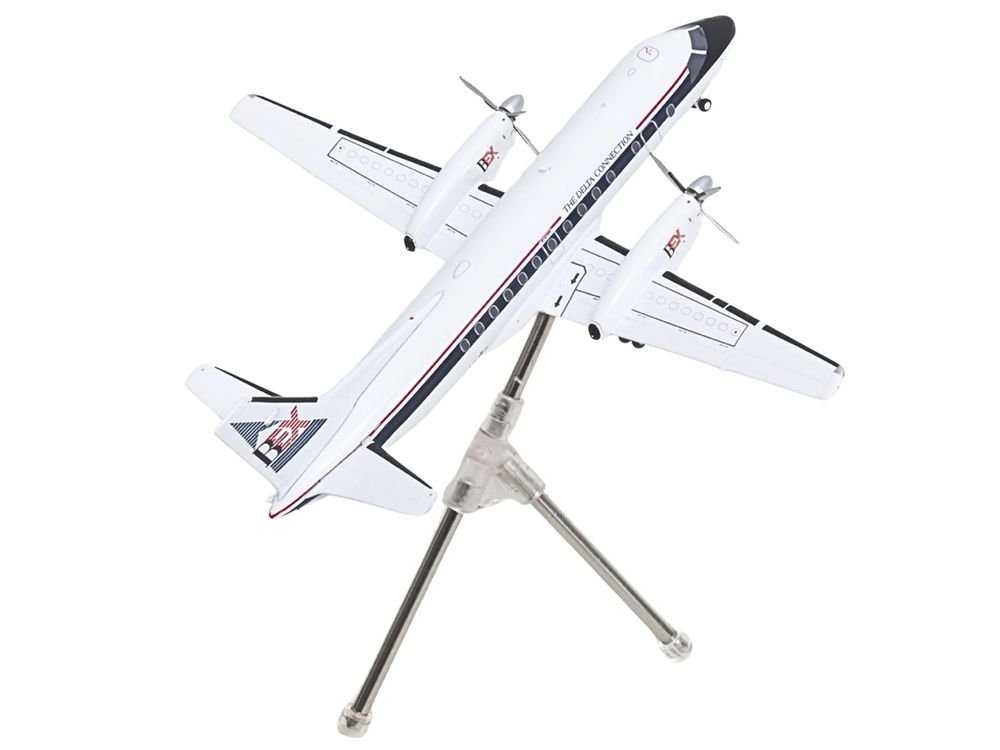 Saab 340A Commercial Aircraft "Delta Connection - Business Express Airlines" (N749BA) White with Dark Blue and Red Stripes "Gemini 200" Series 1/200 Diecast Model by GeminiJets view 4