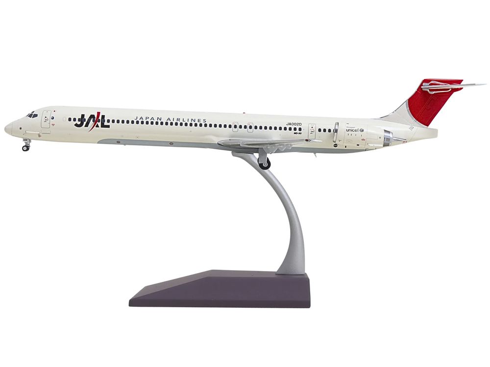 McDonnell Douglas MD-90 Commercial Aircraft "Japan Airlines" (JA002D) White with Red Tail "Gemini 200" Series 1/200 Diecast Model by GeminiJets view 2