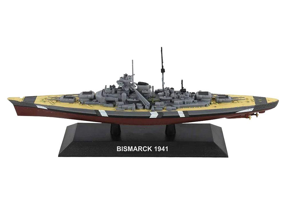 Bismarck Battleship "German Navy" (1941) "Legendary Battleships" Series 1/1250 Diecast Model by Militaria Die Cast view 2
