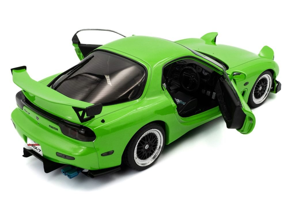 1999 Mazda RX7 Type RS (FD3RS) RHD (Right Hand Drive) Neon Green 1/18 Diecast Model Car by Solido view 4