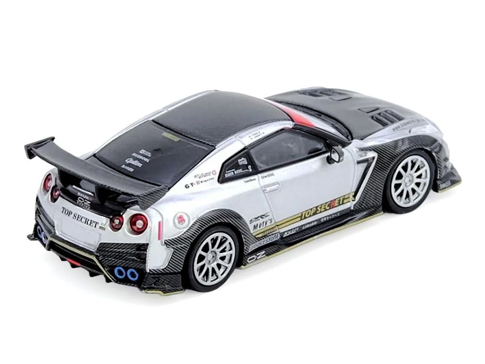Nissan GT-R (R35) Top Secret RHD (Right Hand Drive) Silver Metallic with Carbon Hood and Top "Tokyo Auto Salon Hong Kong 2025 Event Edition" 1/64 Diecast Model Car by Inno Models view 3