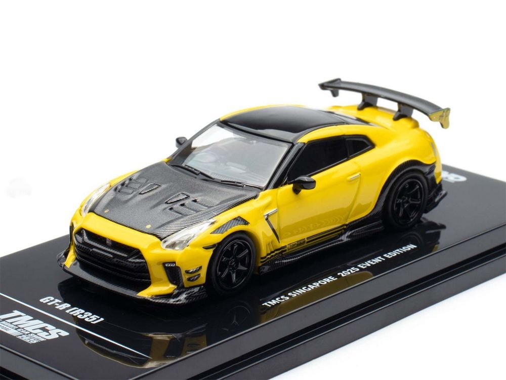 Nissan GT-R (R35) RHD (Right Hand Drive) Yellow with Carbon Hood and Black Top "The Model Car Show Singapore 2025 Event Edition" 1/64 Diecast Model Car by Inno Models view 5
