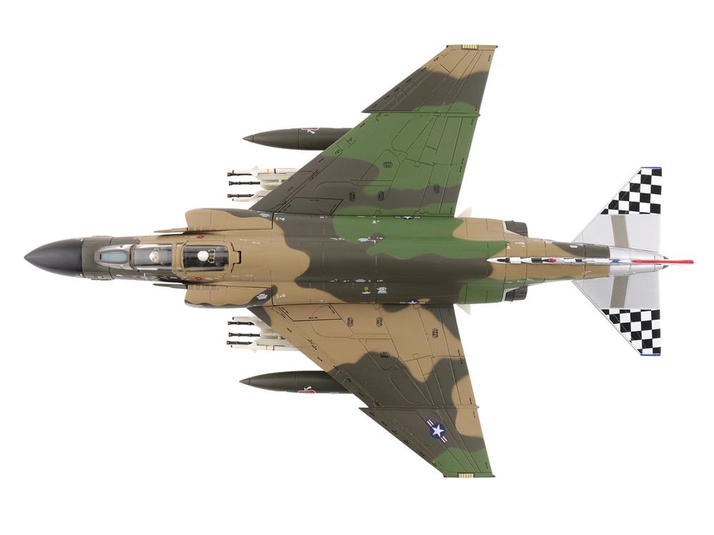 McDonnell Douglas F-4C Phantom II Fighter-Bomber Aircraft "63-7666 William Tell 57th FIS Keflavik Airport Iceland" (1977) United States Air Force "Air Power Series" 1/72 Diecast Model by Hobby Master view 3