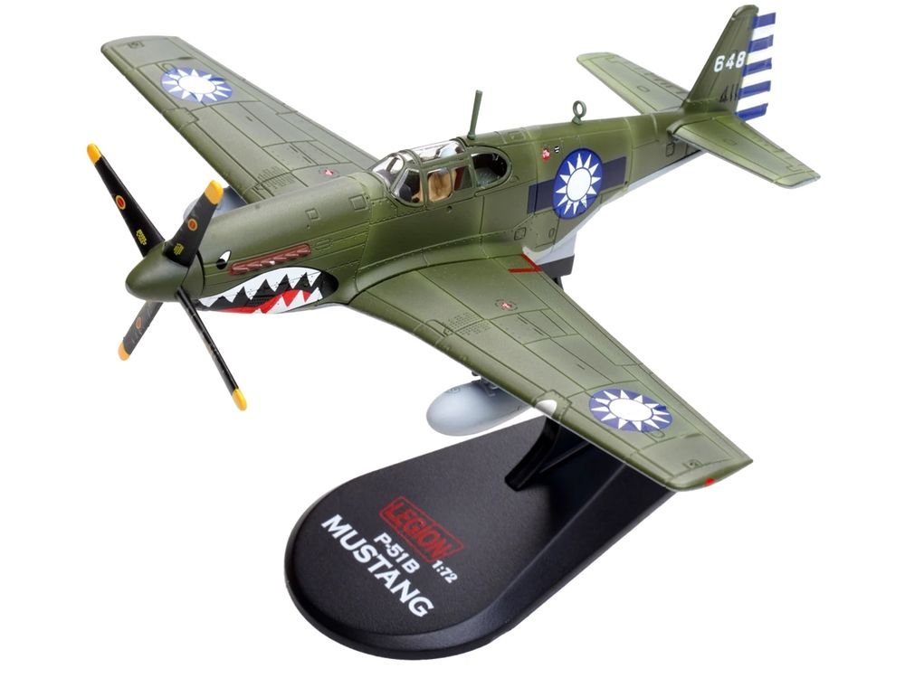 North American P-51C Mustang Aircraft "648 No.32 Squadron" (1945) Chinese Air Force 1/72 Diecast Model Airplane by Legion view 5