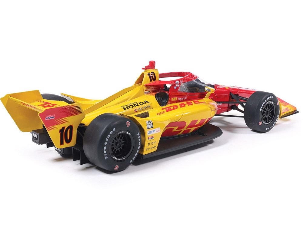 Dallara IndyCar #10 Alex Palou "DHL" Chip Ganassi Racing (Road Course Configuration) Champion "NTT IndyCar Series" (2025) 1/18 Diecast Model Car by IXO Models view 3