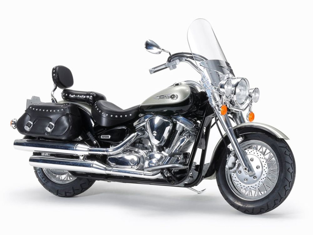 Model Kit Yamaha XV1600 RoadStar Custom Motorcycle 1/12 Scale Model by Tamiya view 2