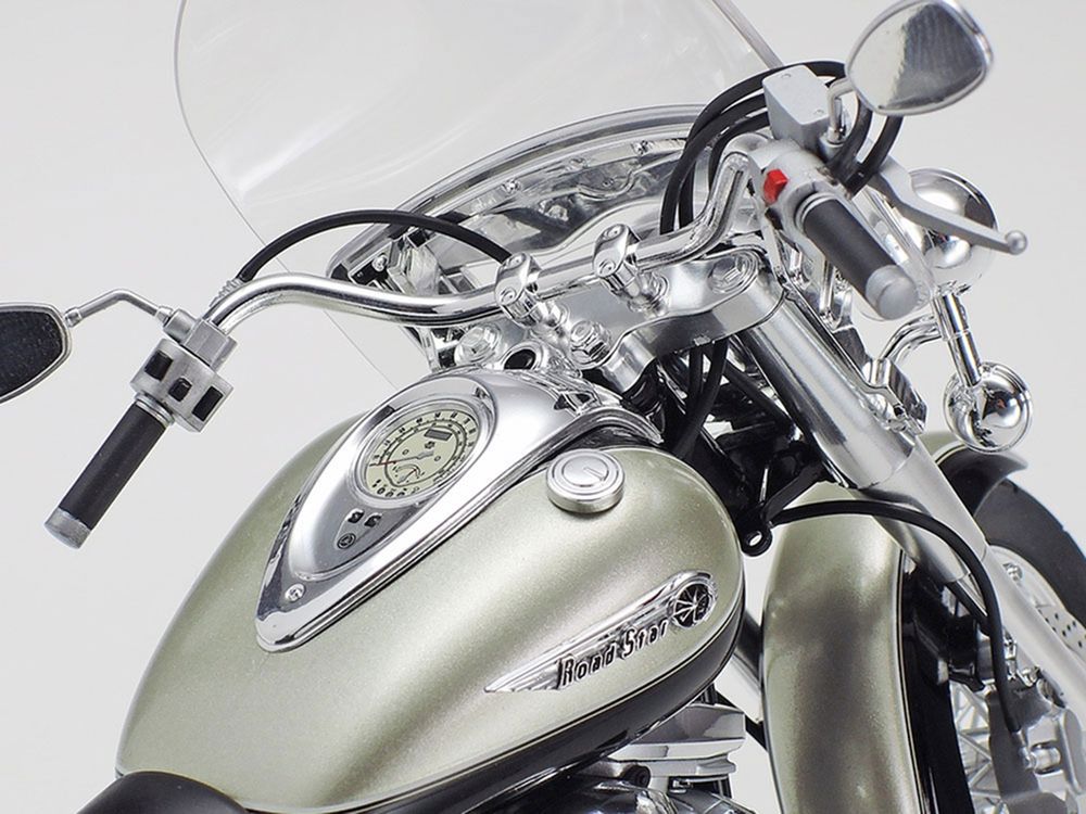 Model Kit Yamaha XV1600 RoadStar Custom Motorcycle 1/12 Scale Model by Tamiya view 5