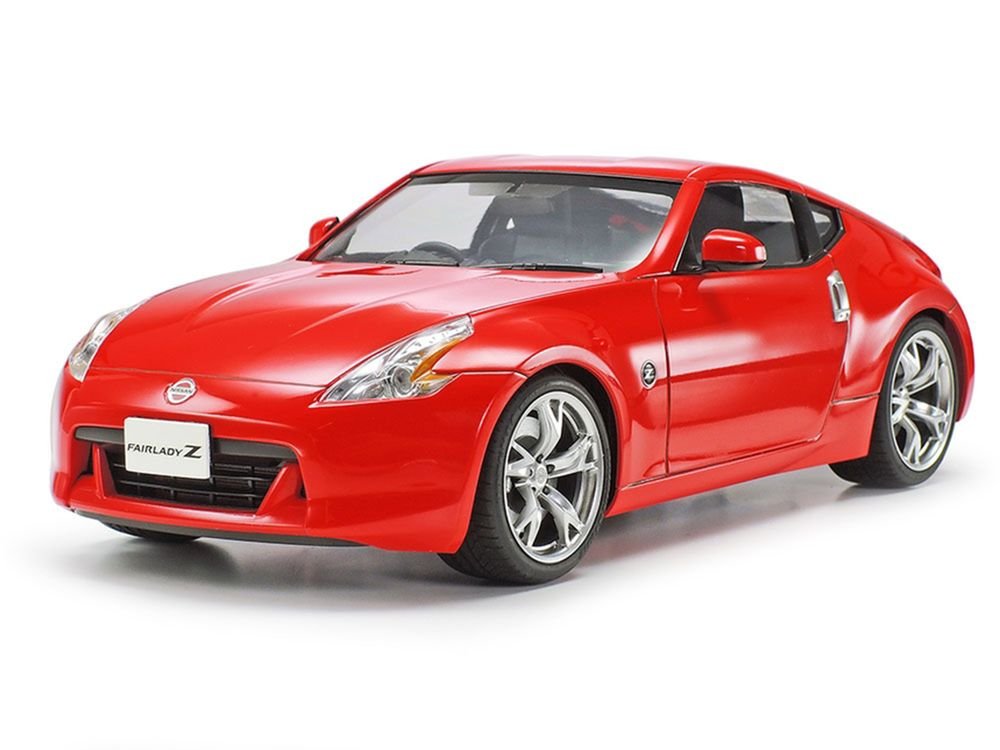 Model Kit Nissan 370Z (Fairlady Z) 1/24 Scale Model by Tamiya view 2