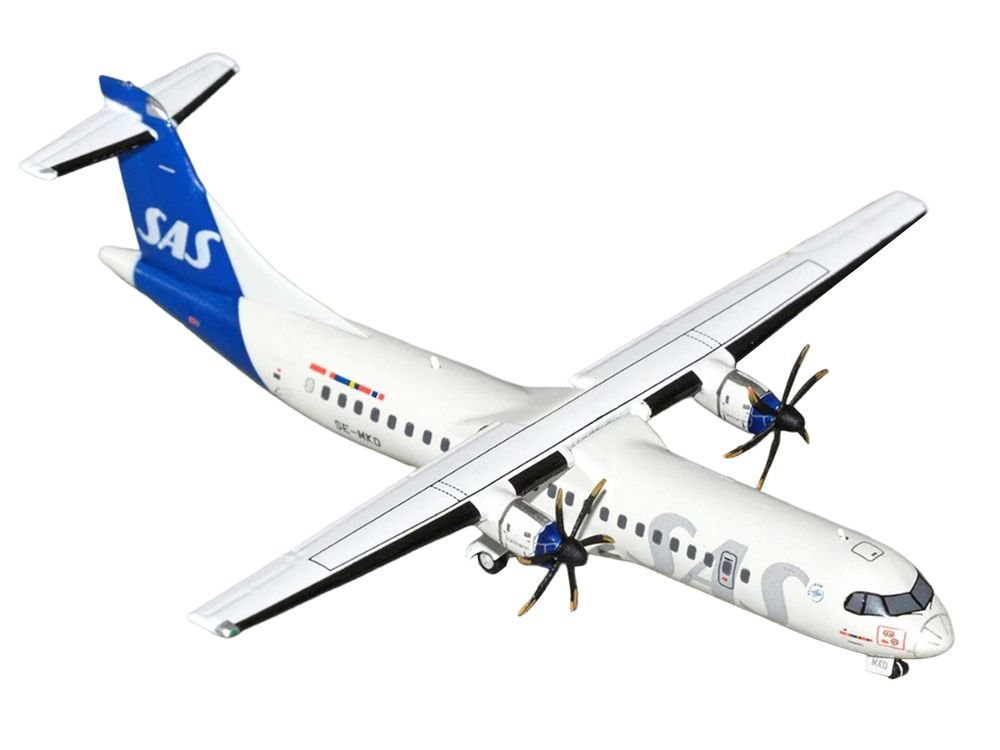 ATR 72-600 Commercial Aircraft "Scandinavian Airlines" (SE-MKD) White with Blue Tail 1/400 Diecast Model by GeminiJets view 2