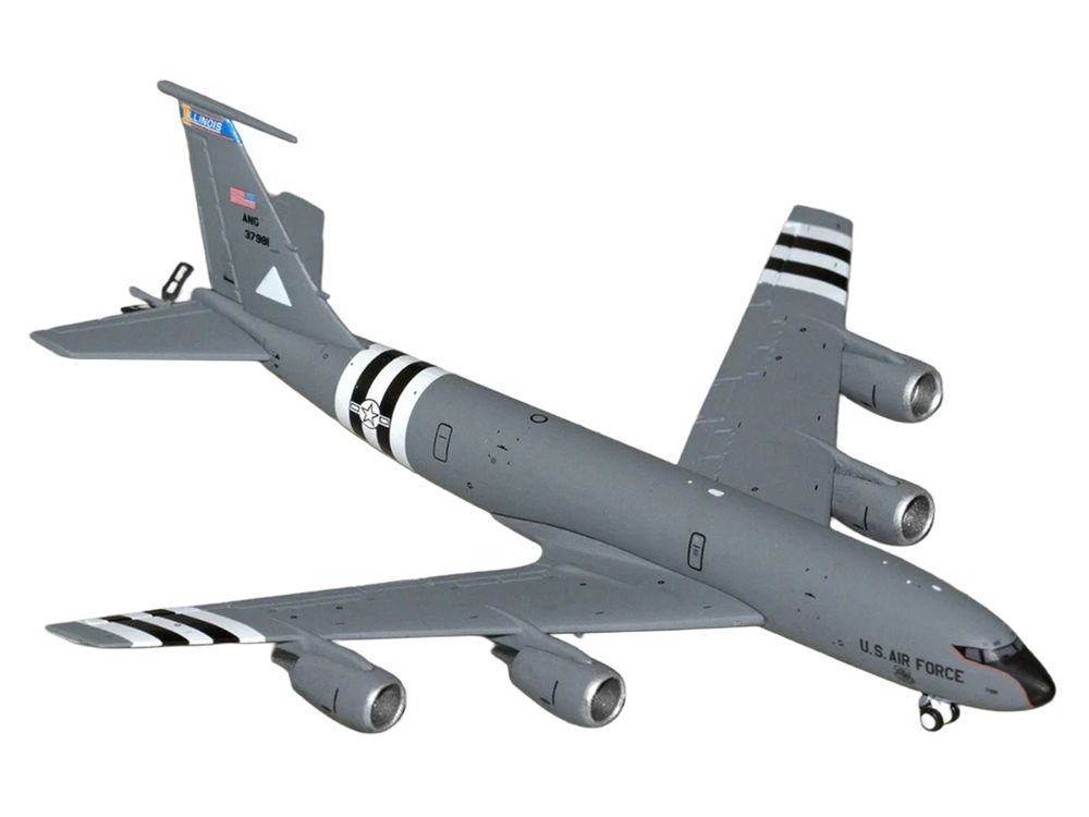 Boeing KC-135R Stratotanker Aircraft "Illinois Air National Guard" United States Air Force (63-7981) Gray "Gemini Macs" Series 1/400 Diecast Model Airplane by GeminiJets view 2