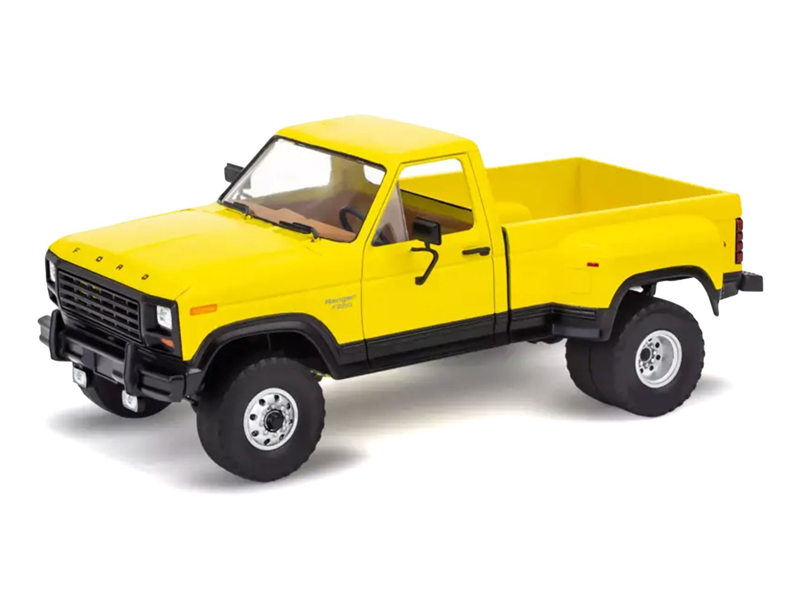 Level 3 Model Kit 1980 Ford F-150 Dually Pickup Truck 1/25 Scale Model by Revell view 2