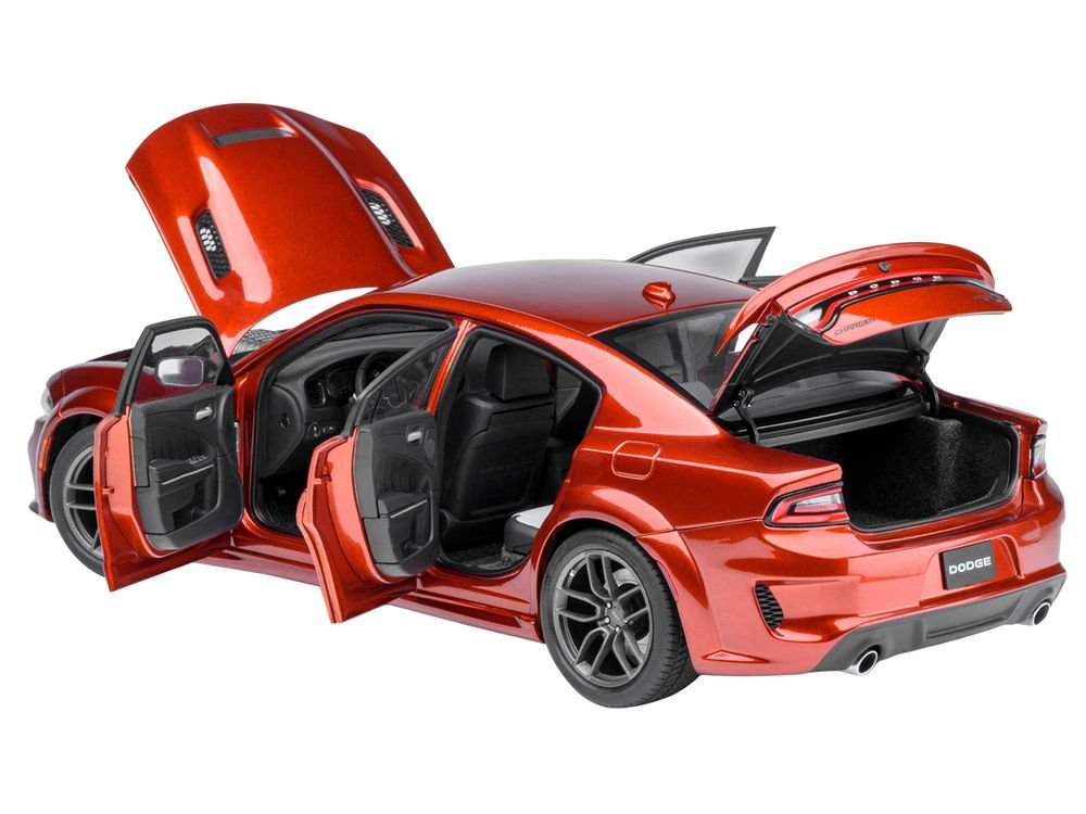 Dodge Charger SRT Hellcat Redeye Sinamon Stick Metallic 1/18 Model Car by Autoart view 2