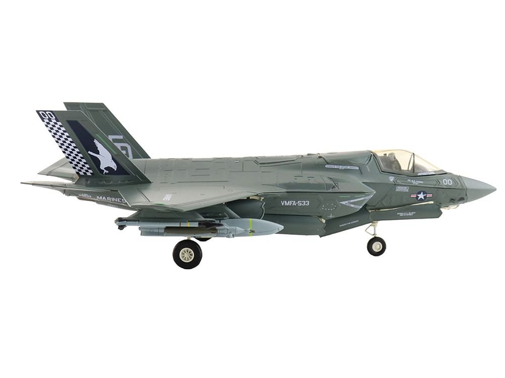 Lockheed Martin F-35B Lightning II Aircraft (Beast Mode) "170533 VMFA-533 Hawks" (2025) United States Marine Corps "Air Power Series" 1/72 Diecast Model by Hobby Master view 2