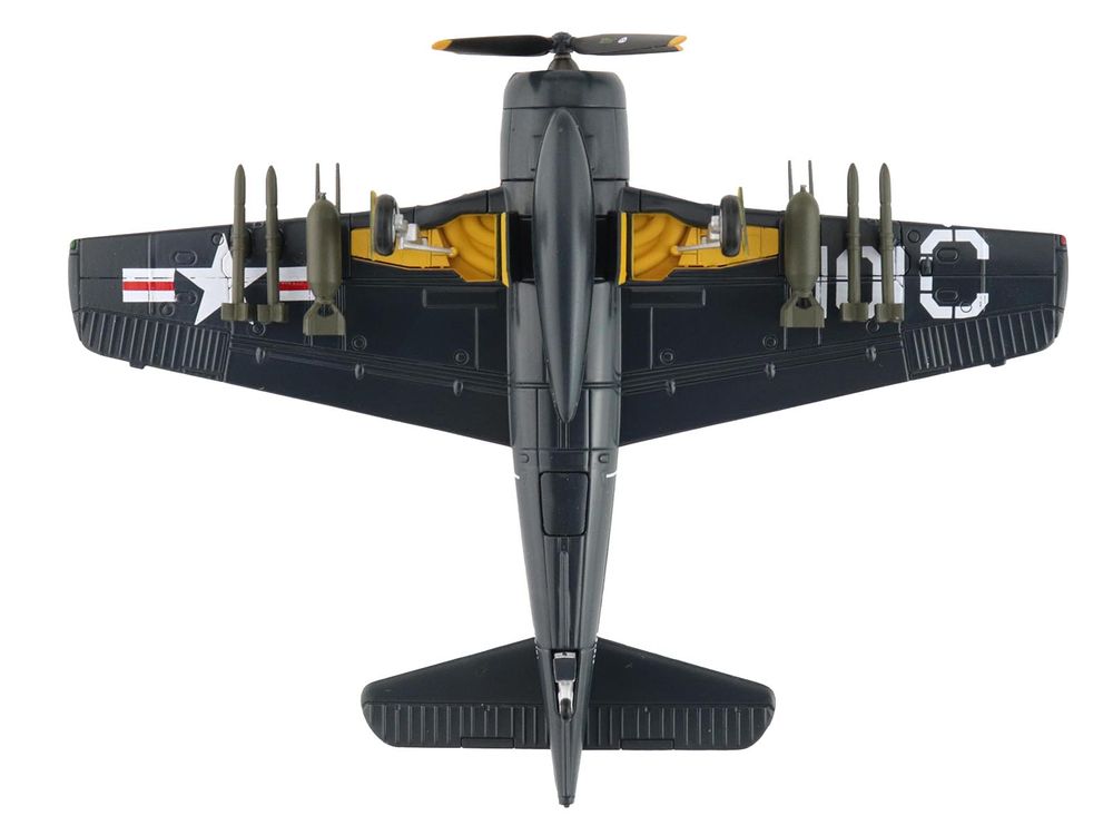 Grumman F8F-2 Bearcats Fighter Aircraft "121717 VF-61 Jolly Rogers" (1949) United States Navy "SkyMax Flying Heroes" Series 1/72 Diecast Model by Hobby Master view 5