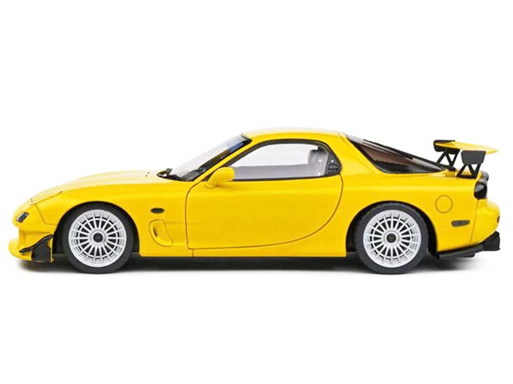 1994 Mazda RX7 Type RS (FD3RS) RHD (Right Hand Drive) Yellow 1/18 Diecast Model Car by Solido view 4