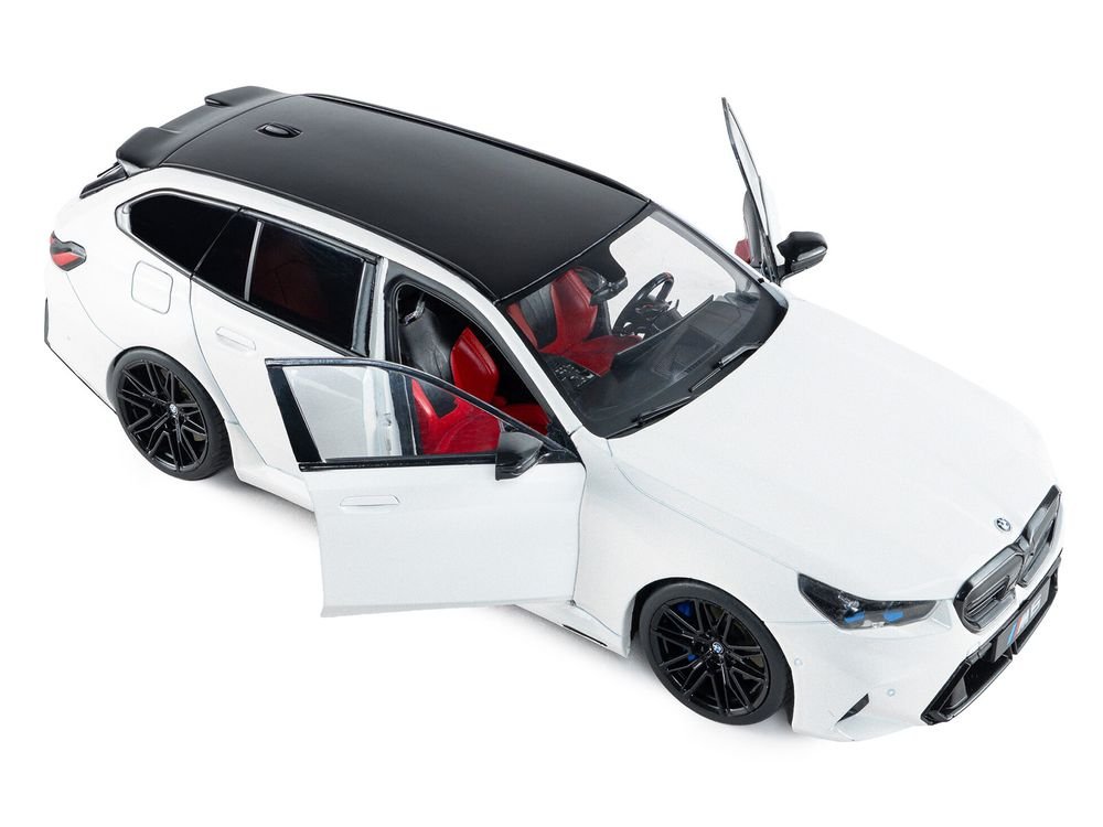 2025 BMW M5 Touring Alpine White with Black Top 1/18 Diecast Model Car by Solido view 2
