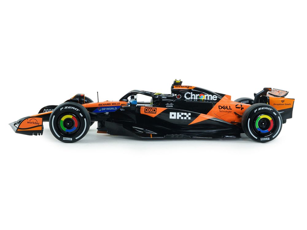 McLaren MCL39 #4 Lando Norris "OKX" Winner Formula One F1 "Australian GP" (2025) "Competition" Series 1/18 Diecast Model Car by Solido view 2