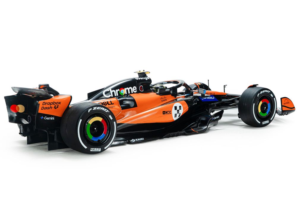 McLaren MCL39 #4 Lando Norris "OKX" Winner Formula One F1 "Monaco GP" (2025) "Competition" Series 1/18 Diecast Model Car by Solido view 3