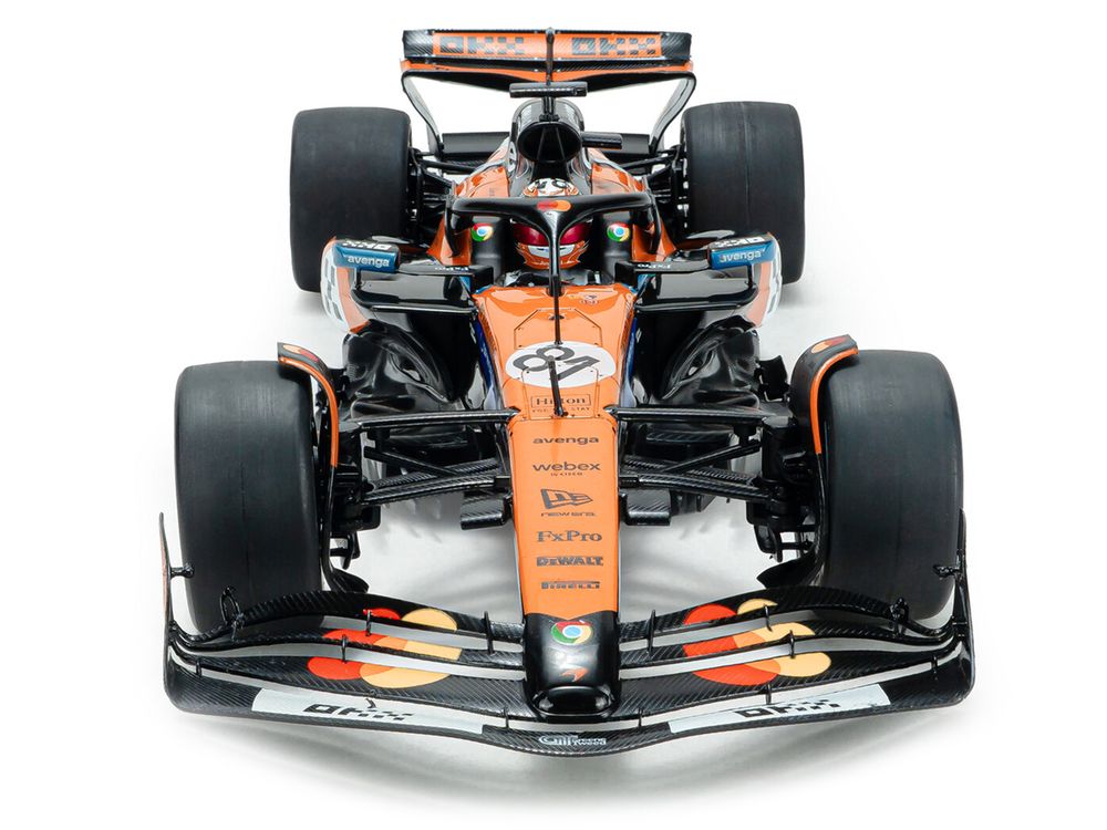 McLaren MCL39 #81 Oscar Piastri "OKX" 3rd Place Formula One F1 "Monaco GP" (2025) "Competition" Series 1/18 Diecast Model Car by Solido view 4