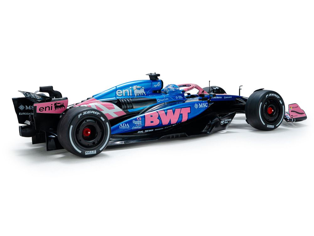 Alpine A525 #10 Pierre Gasly "BWT" Formula One F1 "Bahrain GP" (2025) "Competition" Series 1/18 Diecast Model Car by Solido view 3