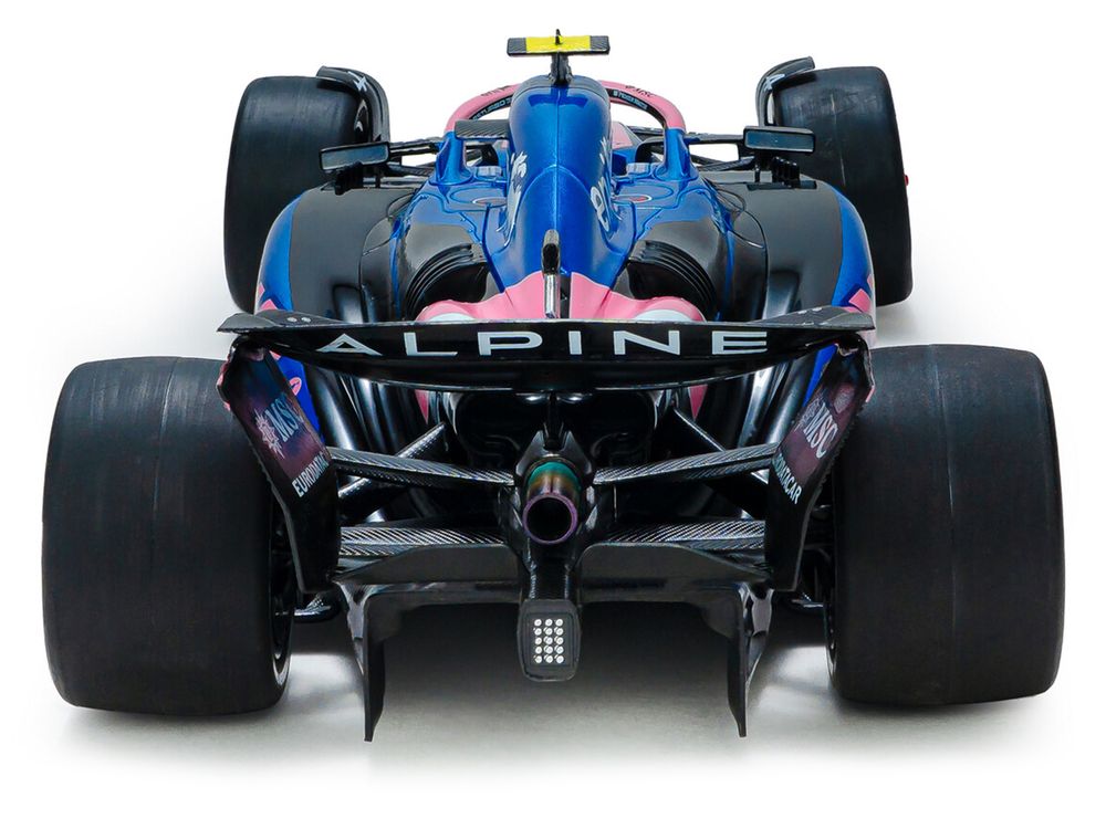 Alpine A525 #7 Jack Doohan "BWT" Formula One F1 "Chinese GP" (2025) "Competition" Series 1/18 Diecast Model Car by Solido view 5