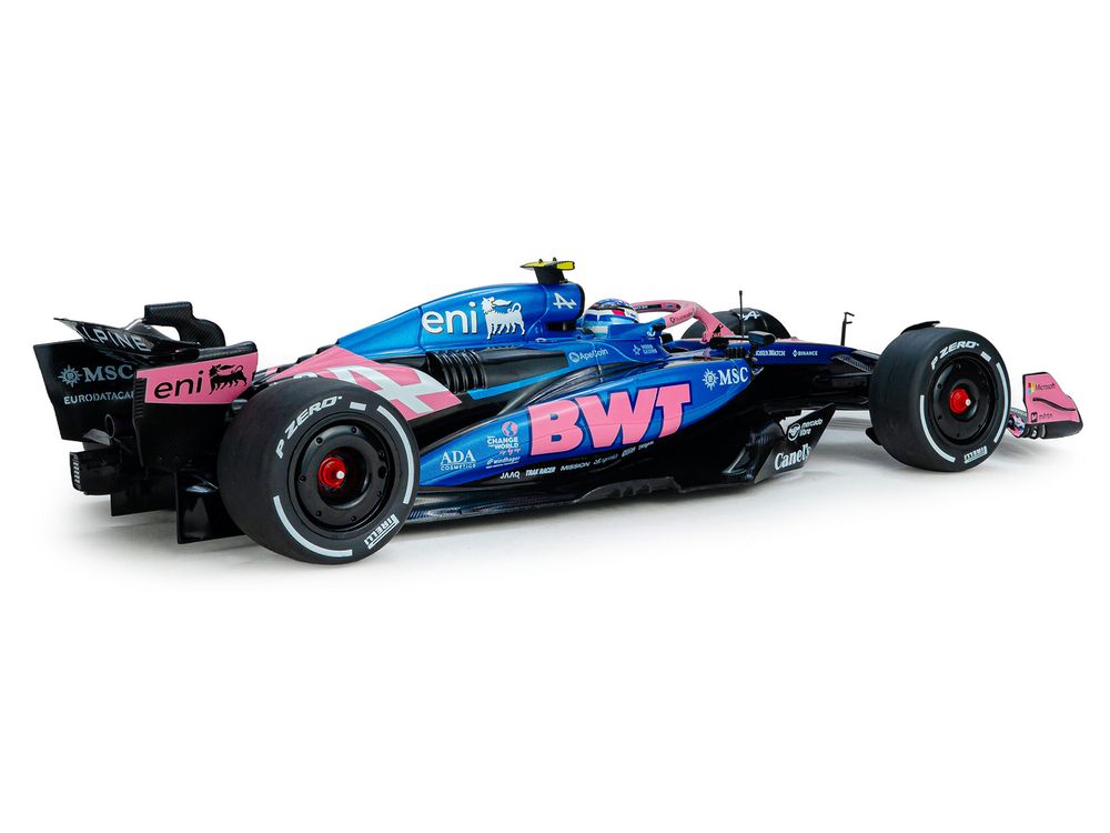 Alpine A525 #43 Franco Colapinto "BWT" Formula One F1 "Canadian GP" (2025) "Competition" Series 1/18 Diecast Model Car by Solido view 3