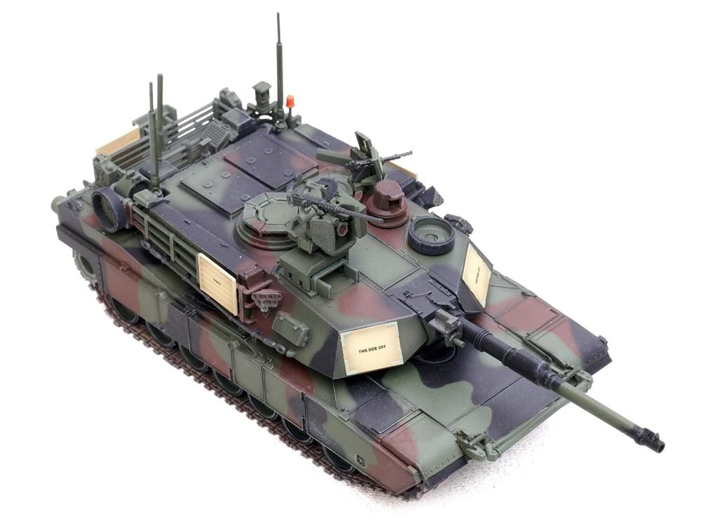 General Dynamics M1A2 SEP V2 Abrams Tank "1st Battalion 72nd Armor Regiment 2nd Infantry Division South Korea" United States Army 1/72 Diecast Model by Panzerkampf view 3