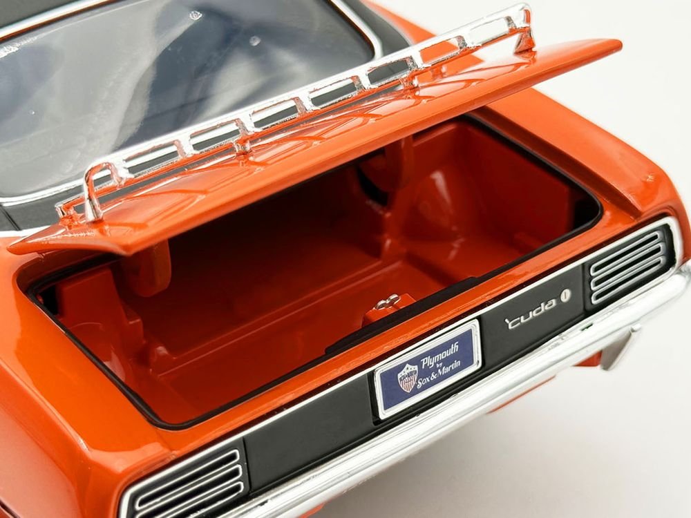1970 Plymouth HEMI Cuda "Sun Kissed Cuda - Sox & Martin" Vitamin C Orange with Black Vinyl Top Limited Edition to 444 pieces Worldwide 1/18 Diecast Model Car by ACME view 5