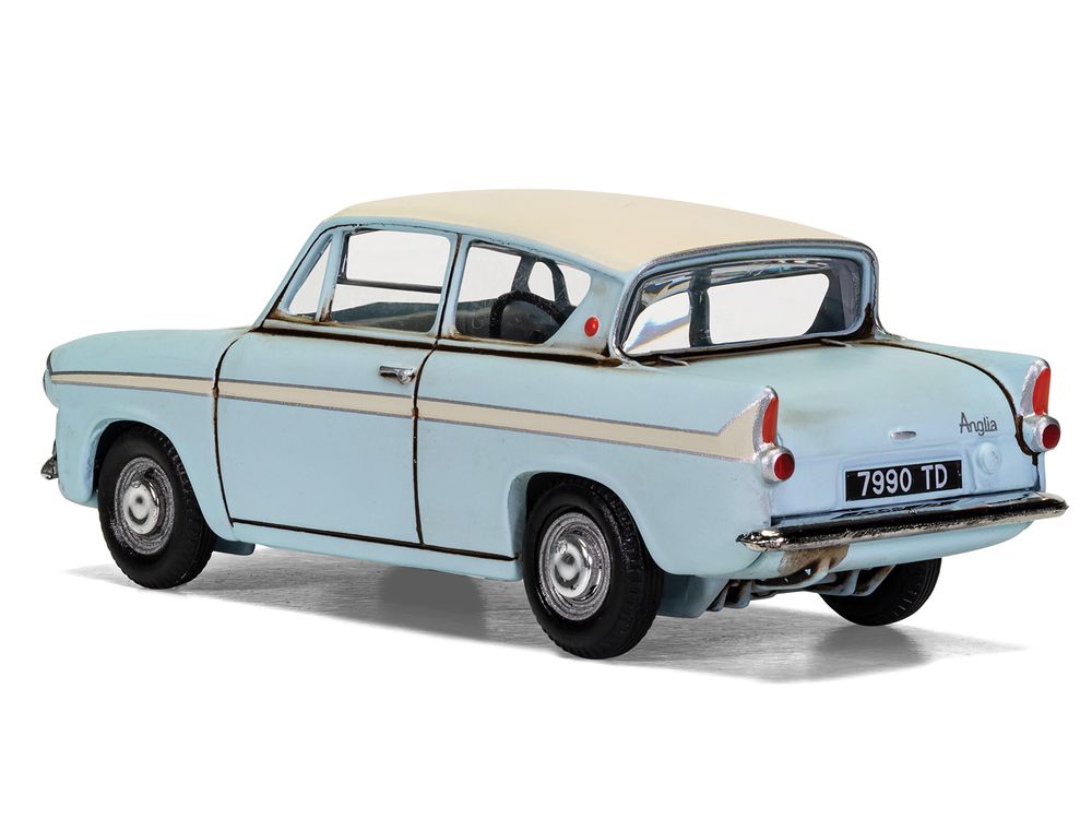 Flying Ford Anglia RHD (Right Hand Drive) Light Blue with White Top (Weathered) with Harry and Ron Figures "Harry Potter" Movie Series Diecast Model by Corgi view 4