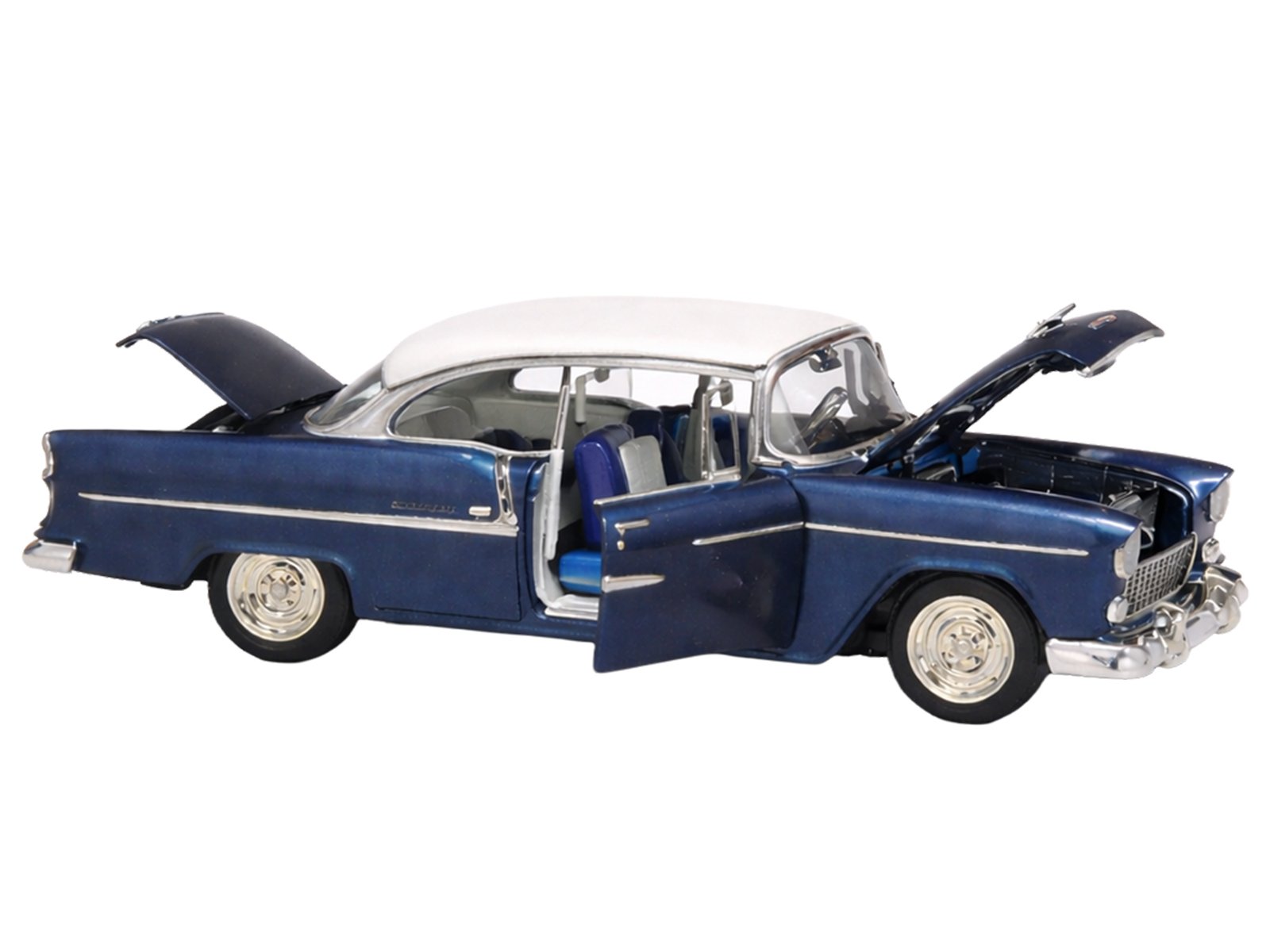 Skill 3 Model Kit 1955 Chevrolet Bel Air Hardtop "Route 66" 1/25 Scale Model by Atlantis view 2
