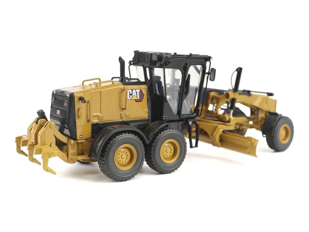 CAT Caterpillar 140 LVR Motor Grader Yellow with Black Top "High Line" Series 1/50 Diecast Model by Diecast Masters view 3