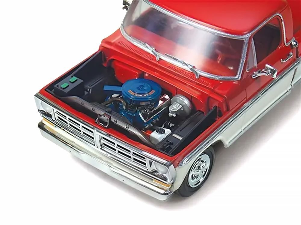Skill 3 Model Kit 1971 Ford Ranger XLT Pickup Truck 1/25 Scale Model by Moebius view 3